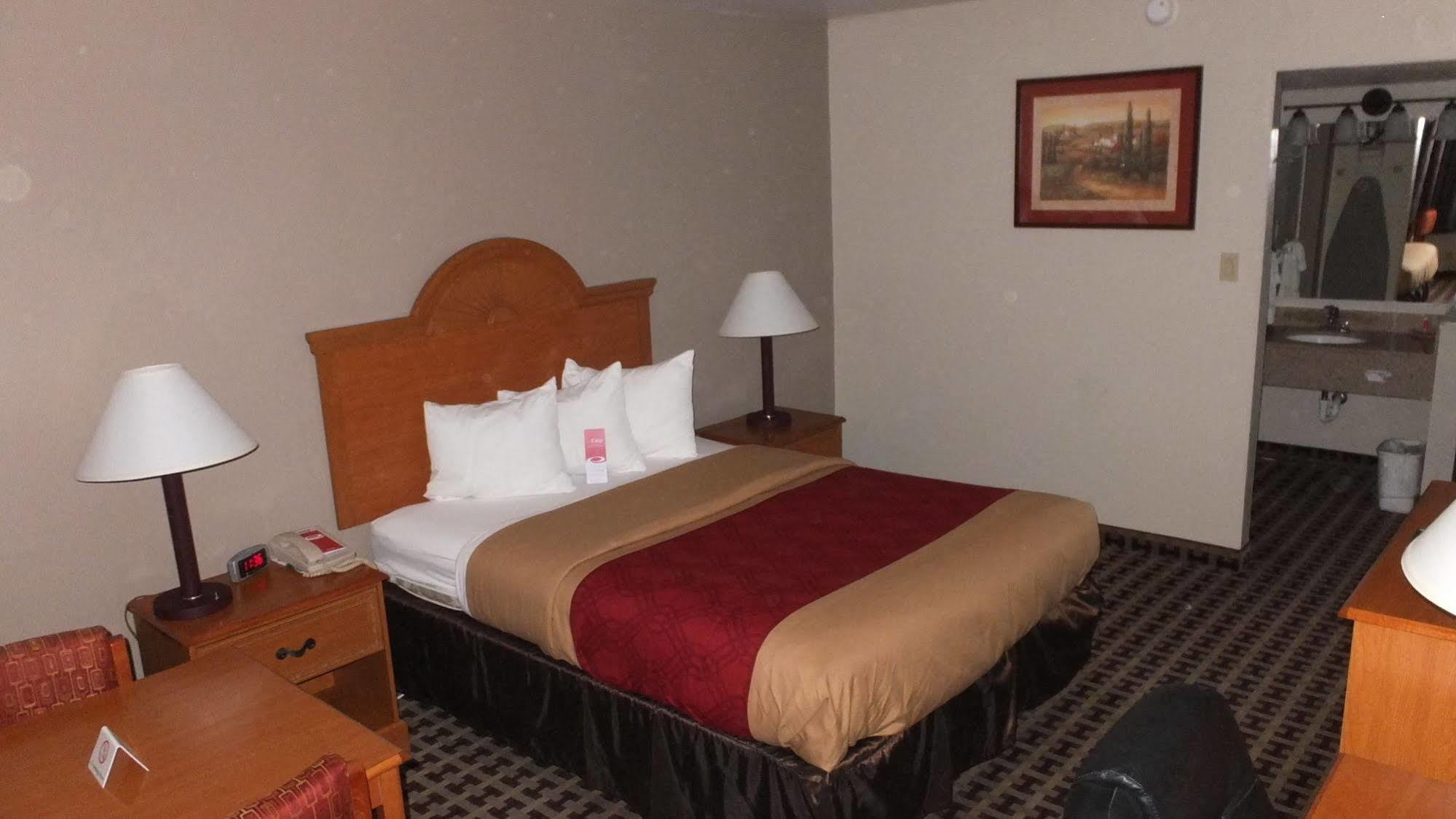Econolodge Inn & Suites Socorro Exterior photo